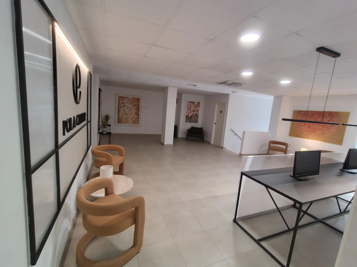 Pola Center photo 6